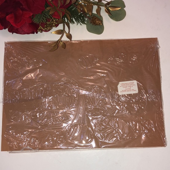 Christmas Activity Paper Place Mats Current 1988 Set of 28 Vintage Current - Picture 9 of 12